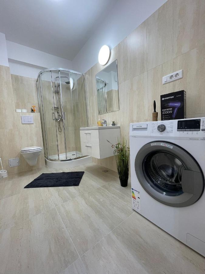 Luxury Q Residence Near Palas Mall Jassy Zewnętrze zdjęcie